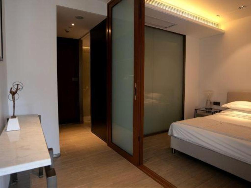 סניה Rock Platinum Sea View Hotel מראה חיצוני תמונה