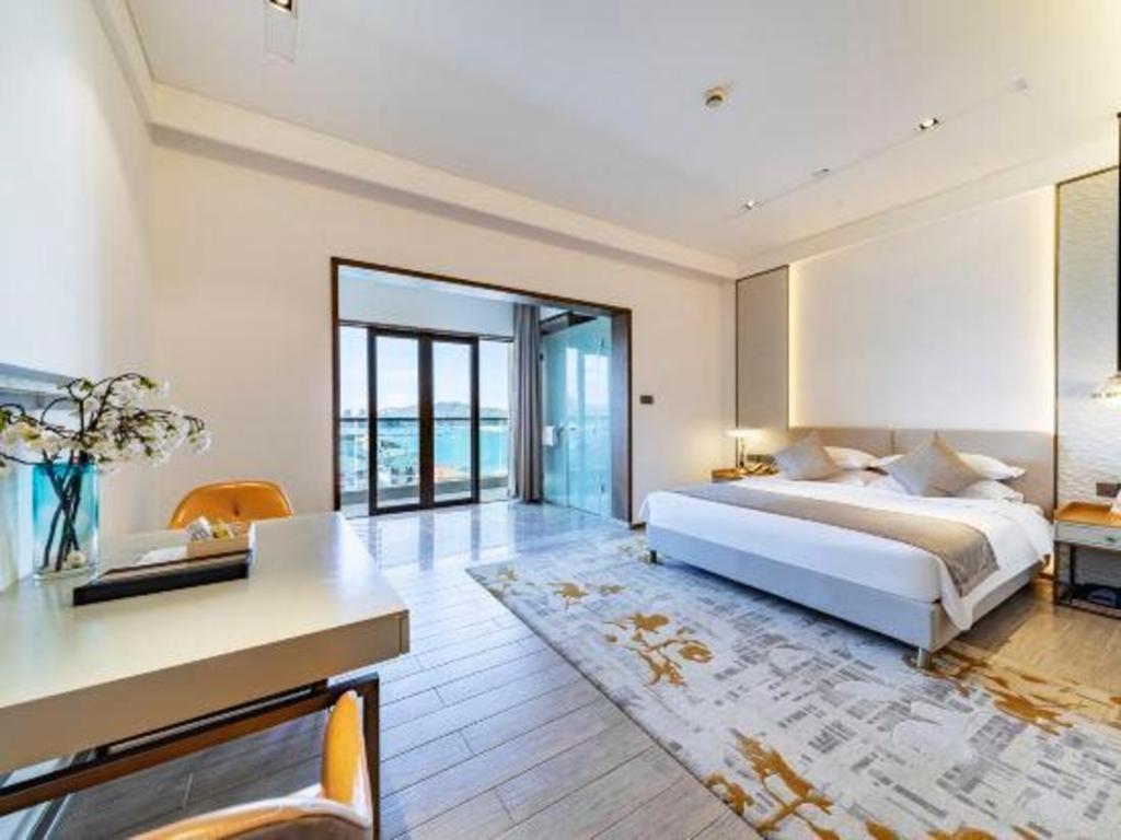 סניה Rock Platinum Sea View Hotel מראה חיצוני תמונה