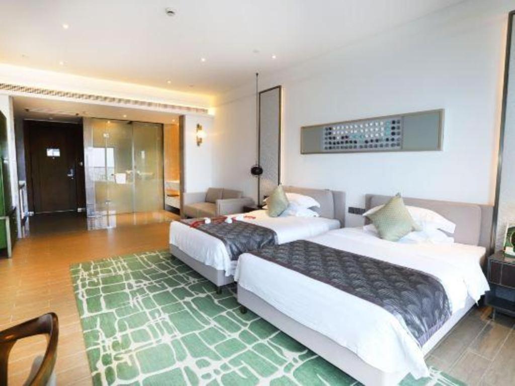 סניה Rock Platinum Sea View Hotel מראה חיצוני תמונה