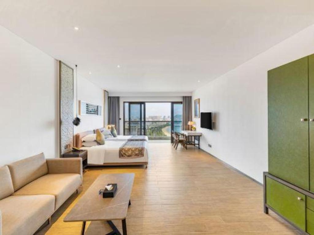 סניה Rock Platinum Sea View Hotel מראה חיצוני תמונה