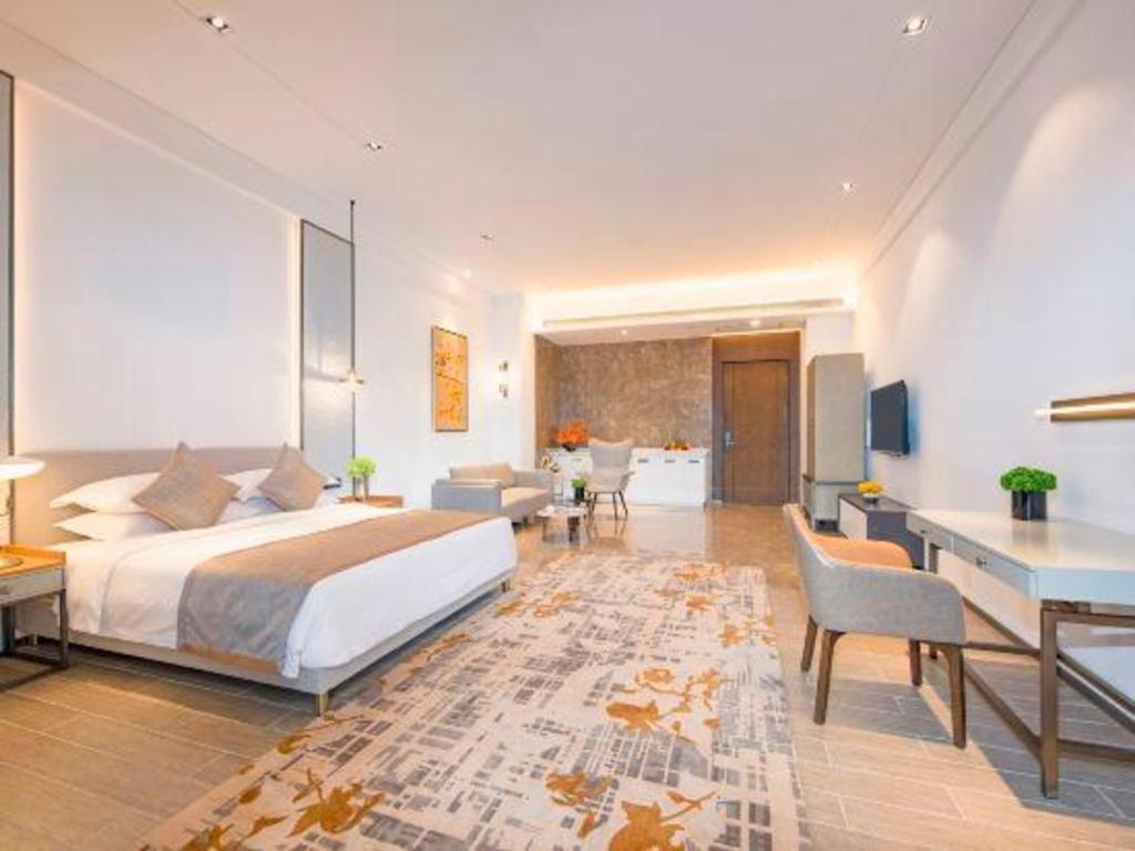 סניה Rock Platinum Sea View Hotel מראה חיצוני תמונה
