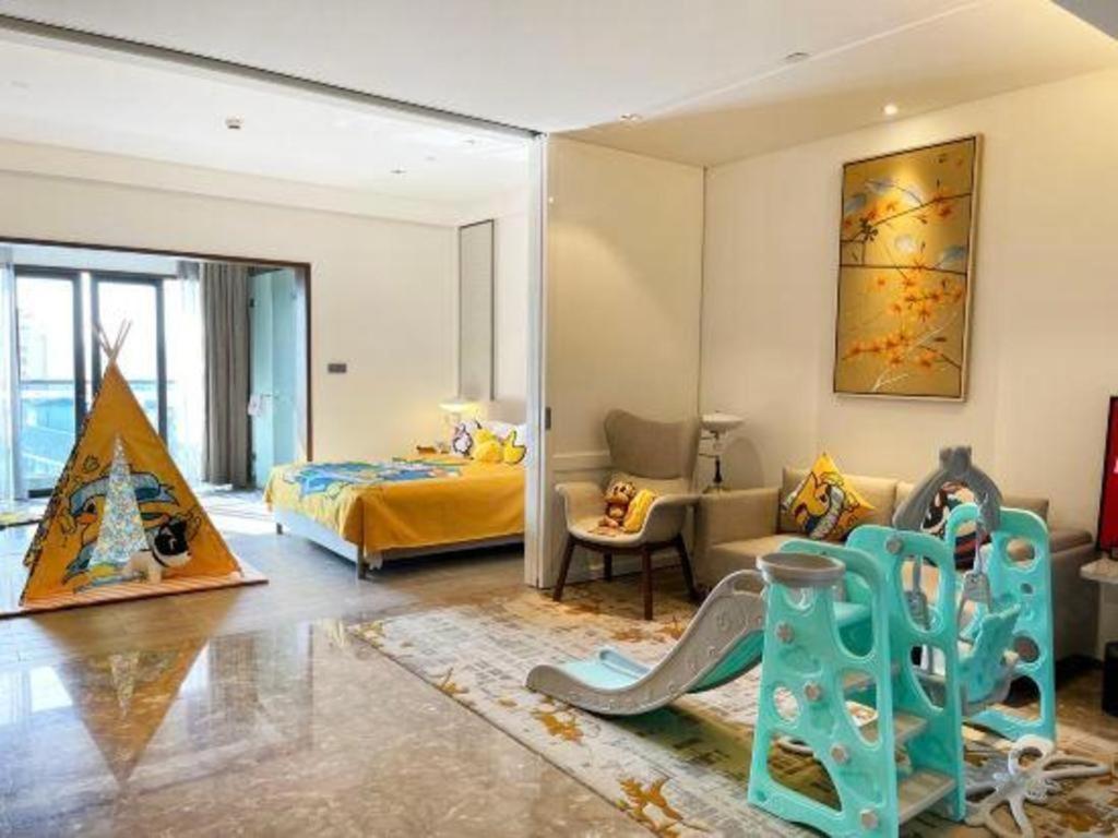 סניה Rock Platinum Sea View Hotel מראה חיצוני תמונה
