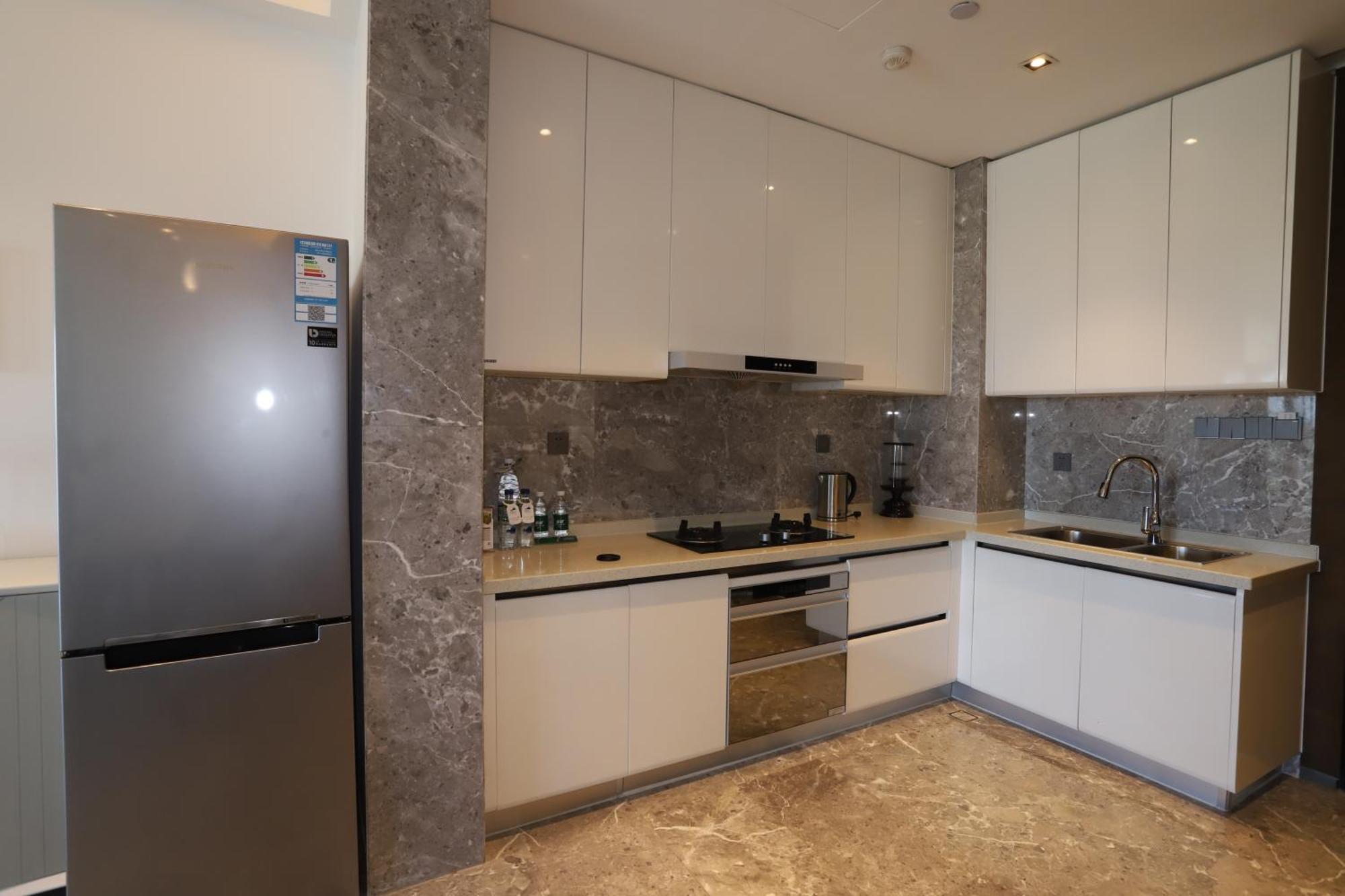 סניה Rock Platinum Sea View Hotel מראה חיצוני תמונה