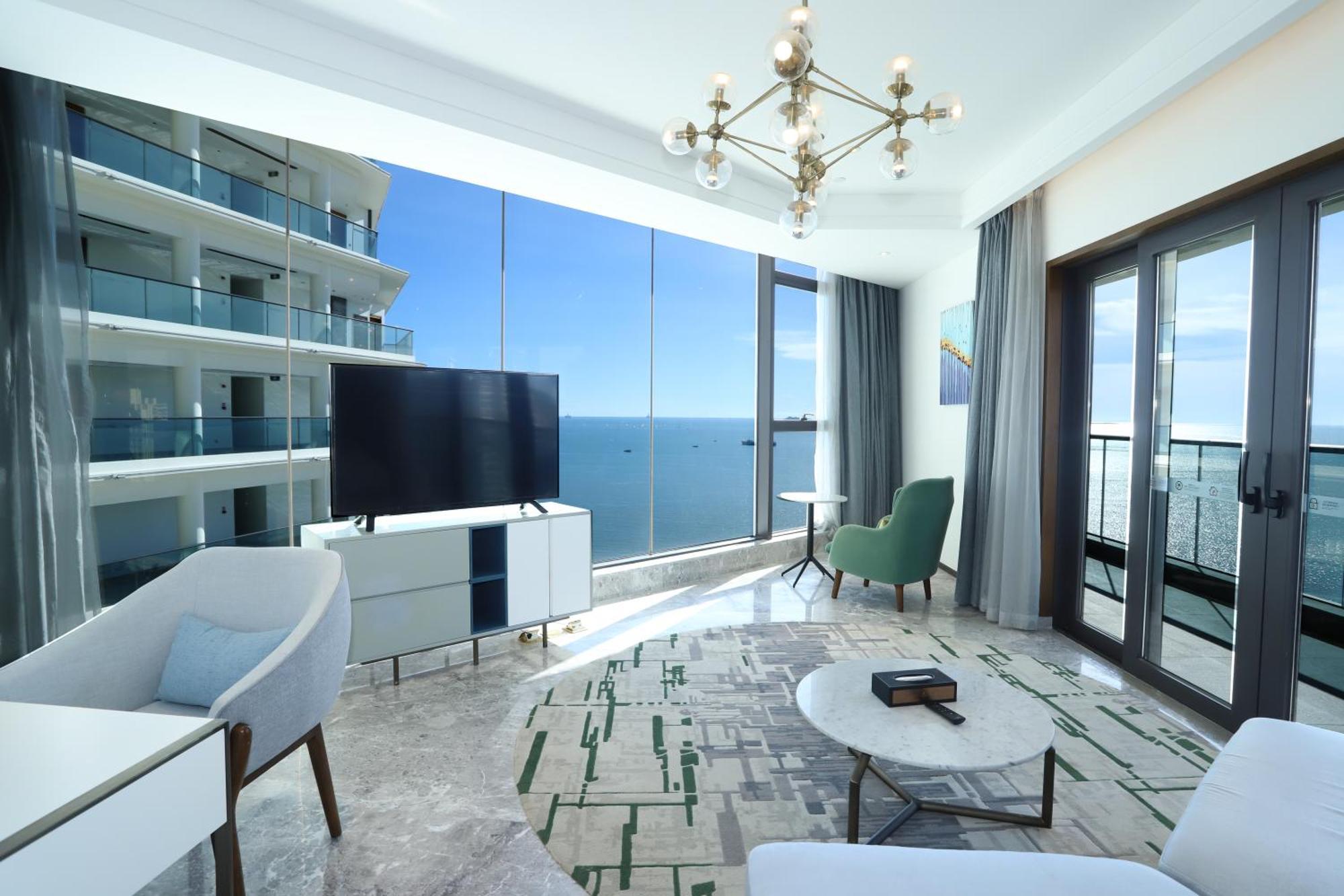 סניה Rock Platinum Sea View Hotel מראה חיצוני תמונה